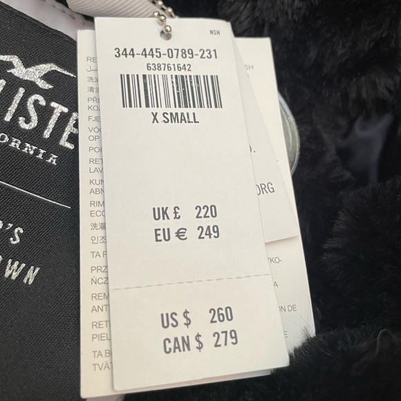 ❌SOLD❌ Hollister Cozy-Lined Down Parka - Picture 6 of 6